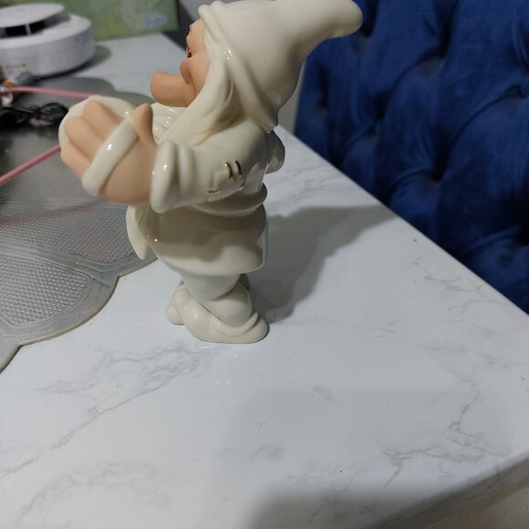 LENOX A Serenade For Snow White BASHFUL Collectible Figurine Beautiful Decor - Picture 5 of 6